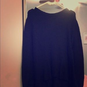 Long sleeve blue sweater